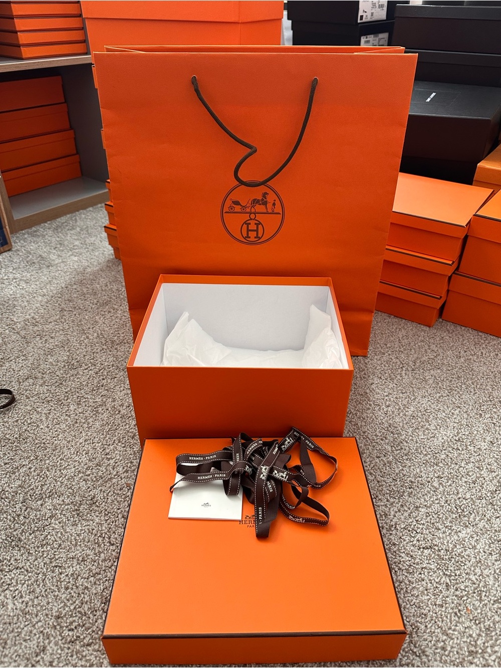 Gift box, can fit for small bag